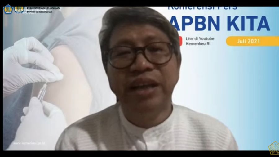 Direktur Jenderal Perimbangan Keuangan (Dirjen PK), Astera Primanto Bhakti Saat Konferensi Pers APBN KITA Juli 2021. (Tangkapan Layar Youtube Kemenkeu RI)