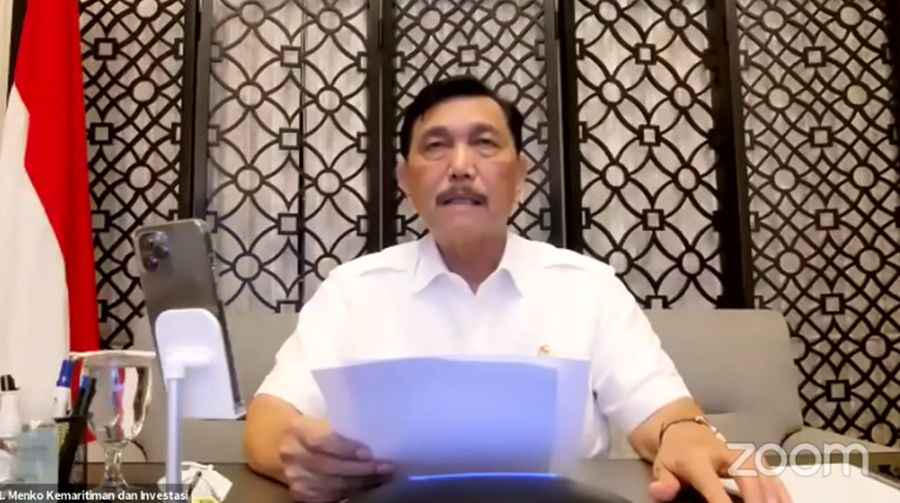 Menteri Koordinator Bidang Kemaritiman dan Investasi Luhut Binsar Panjaitan Saat Konferensi Pers Tindak Lanjut terkait Perkembangan Terkini Penerapan PPKM. (Tangkapan Layar Youtube PerekonomianRI)
