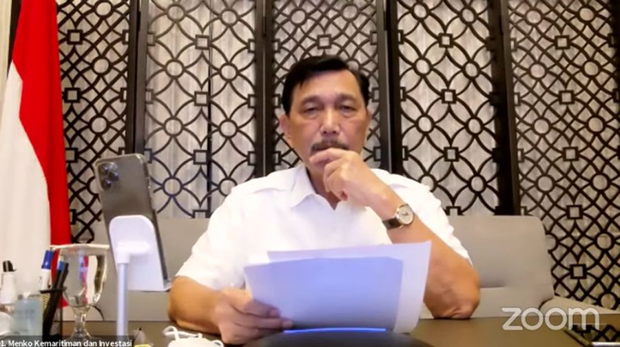 Menteri Koordinator Bidang Kemaritiman dan Investasi Luhut Binsar Panjaitan Saat Konferensi Pers Tindak Lanjut terkait Perkembangan Terkini Penerapan PPKM. (Tangkapan Layar Youtube PerekonomianRI)