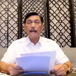 Kasus Kematian Covid Naik, Ini Pesan Luhut ke Anies-Ganjar cs
