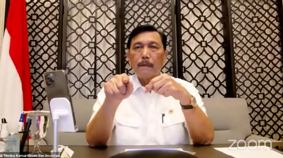 Menteri Koordinator Bidang Kemaritiman dan Investasi Luhut Binsar Panjaitan Saat Konferensi Pers Tindak Lanjut terkait Perkembangan Terkini Penerapan PPKM. (Tangkapan Layar Youtube PerekonomianRI)
