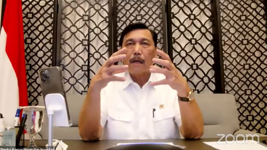 Menteri Koordinator Bidang Kemaritiman dan Investasi Luhut Binsar Panjaitan Saat Konferensi Pers Tindak Lanjut terkait Perkembangan Terkini Penerapan PPKM. (Tangkapan Layar Youtube PerekonomianRI)