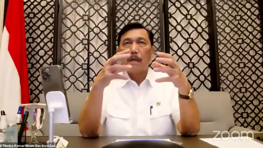 Menteri Koordinator Bidang Kemaritiman dan Investasi Luhut Binsar Panjaitan Saat Konferensi Pers Tindak Lanjut terkait Perkembangan Terkini Penerapan PPKM. (Tangkapan Layar Youtube PerekonomianRI)