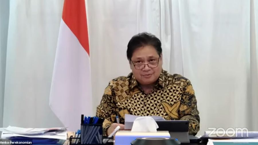 Menteri Koordinator Bidang Perekonomian Airlangga Hartarto Saat Konferensi Pers Tindak Lanjut terkait Perkembangan Terkini Penerapan PPKM. (Tangkapan Layar Youtube PerekonomianRI)