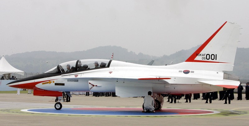 South Korea's first supersonic trainer jet, T-50, performs during Air Power Day at the U.S. airbase in Osan, south of Seoul, South Korea, Sunday, Oct. 12, 2008. The Air Power Day is not only a demonstration of U.S. Air Power, but also the U.S. partnership with the South Korea Air Force. The event was part of an annual ceremony to open the U.S. airbase to South Korean people. (AP Photo/ Lee Jin-man)