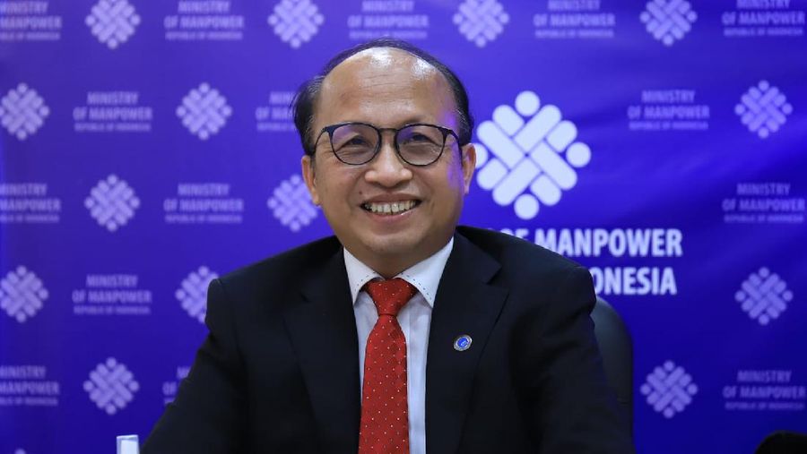 Untuk memperkuat kerangka hukum, kebijakan, dan peraturan terkait migrasi tenaga kerja sektor perikanan dan pemrosesan hasil perikanan serta boga bahari di Asia Tenggara, Kementerian Ketenagakerjaan (Kemnaker) bersama International Labour Organization (ILO) menyelenggarakan diskusi Program Ship to Shore Rights Southeast Asia, Rabu (27/7).