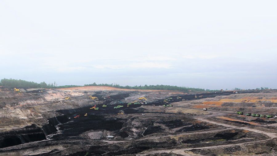 Dok PT Dwi Guna Laksana Tbk (DWGL)