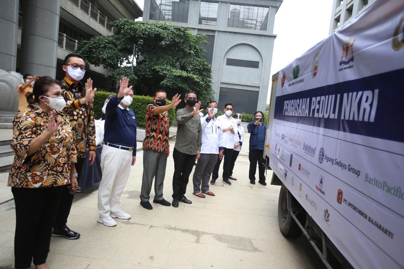 Pengusaha Galang Donasi untuk Atasi Pandemi Covid-19. (Dok. Ist) Pengusaha Galang Donasi untuk Atasi Pandemi Covid-19. (Dok. Ist)