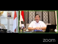 Luhut: Mal Bisa Beroperasi, Kapasitas 25% & Buka Hingga 17.00