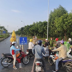 Corona Masih Ganas, Kota Terbesar Vietnam Perpanjang Lockdown