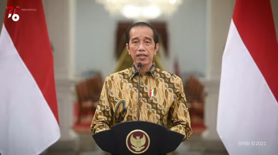 Pernyataan Presiden Jokowi tentang Perkembangan Terkini PPKM Darurat, Istana Merdeka, 25 Juli 2021. (Tangkapan Layar Youtube Sekretariat Presiden)