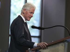 Kecam Islamofobia, Bill Clinton Kutip Surah Al Hujurat Ayat 13 tentang Perbedaan