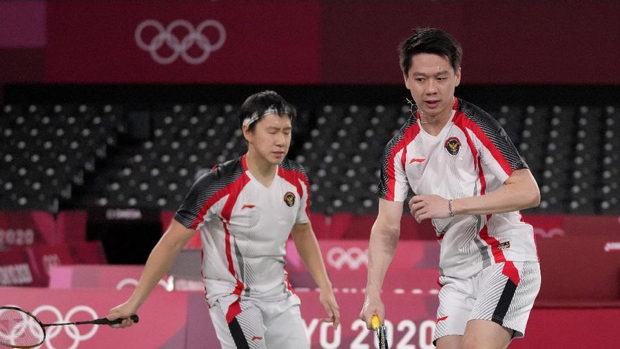 Kevin Sanjaya Sukamuljo dan Marcus Fernaldi Gideon di Olimpiade Tokyo 2020. (AP/Dita Alangkara)