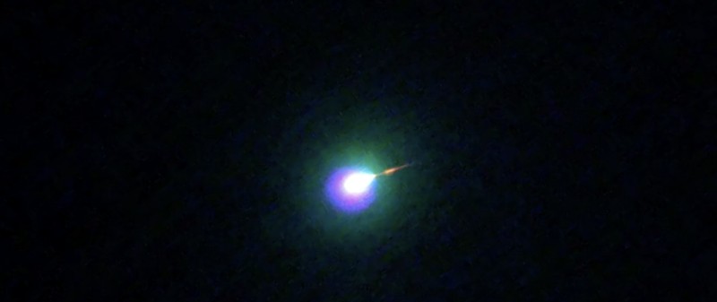 Meteor raksasa lintasi langit Norwegia. (Dok: CCTV Norsk meteornettverk)