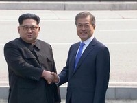 Bak CLBK, Korut Kembali Telpon-teleponan dengan Korsel