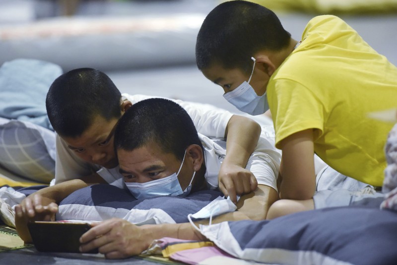 Shanghai evakuasi ratusan ribu warga ditengah hantaman badai Topan In Fa. (Chinatopix via AP) Shanghai evakuasi ratusan ribu warga ditengah hantaman badai Topan In Fa. (Chinatopix via AP)