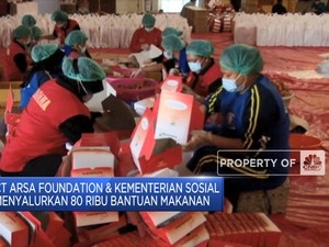 CT Arsa Foundation & Kemensos Bagikan 80 Ribu Bantuan Makanan