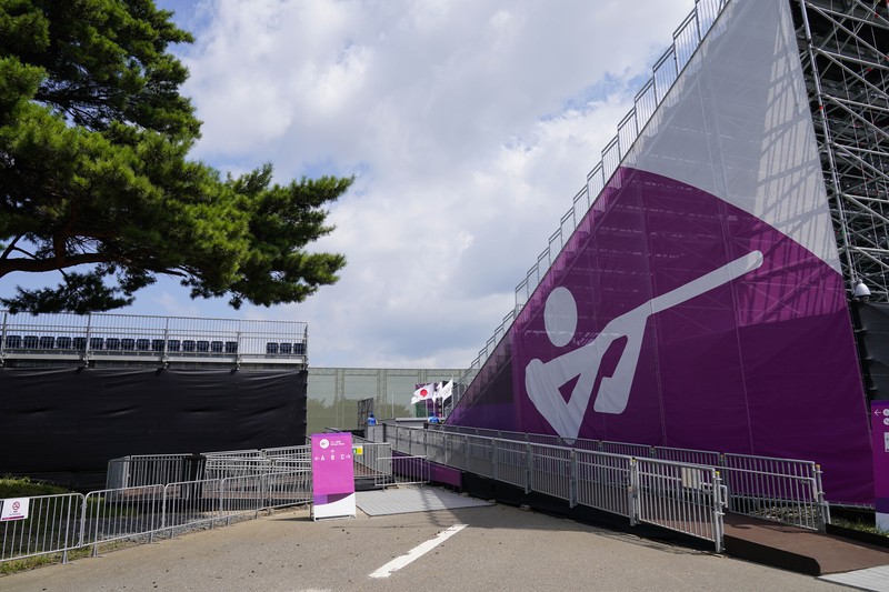 Olimpiade Tokyo 2020 tanpa penonton. (AP/Petros Giannakouris)
