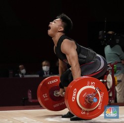 Selamat! Lifter Rahmat Erwin Raih Perunggu di Olimpiade Tokyo