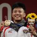 Rupa-Rupa Bonus Atlet Olimpiade: Uang, Apartemen, Lukisan Hingga Sapi
