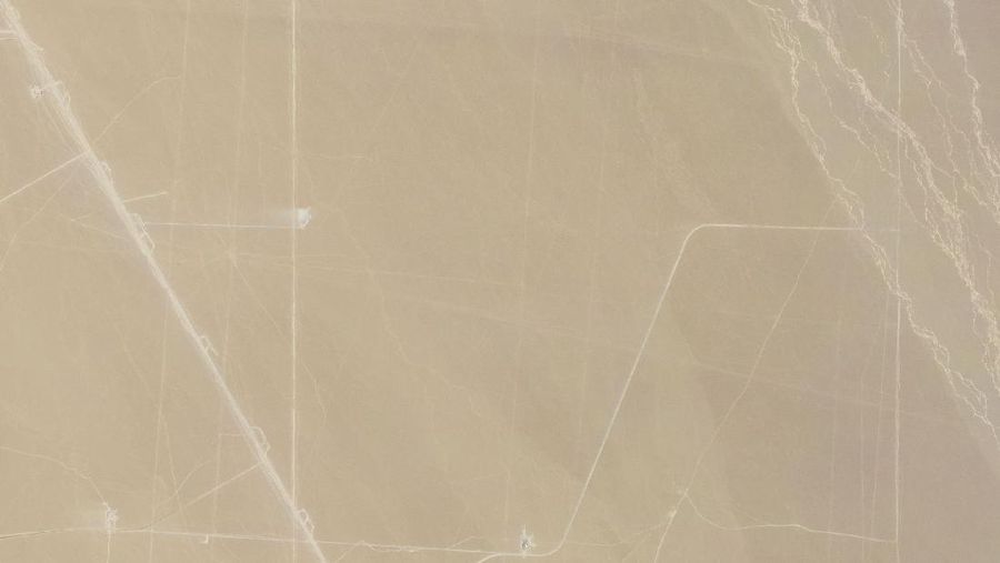 Pembangunan fasilitas yang diyakini sebagai silo rudal nuklir ditemukan di gurun Hami, Xinjiang. (Dok: Planet Labs)
