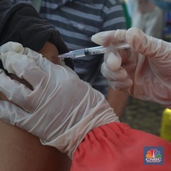 Sudah Divaksin Tapi Masih Tertular Virus Covid-19, Kok Bisa?