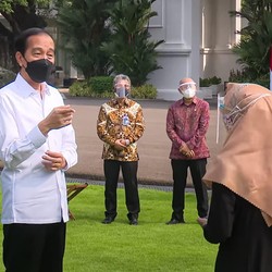 Dampingi Presiden, Dirut BRI Bakal Percepat Penyaluran BPUM