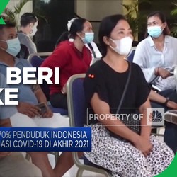 Bansos UMKM & Target Vaksinasi 70% Penduduk di Akhir 2021