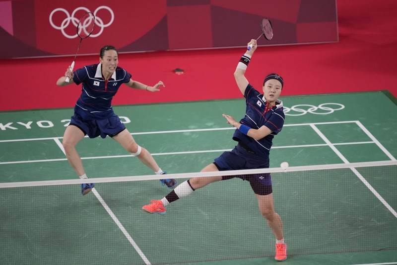 Greysia Polii dan Apriyani Rahayu di ajang Olimpiade Tokyo 2020. (AP/Dita Alangkara)