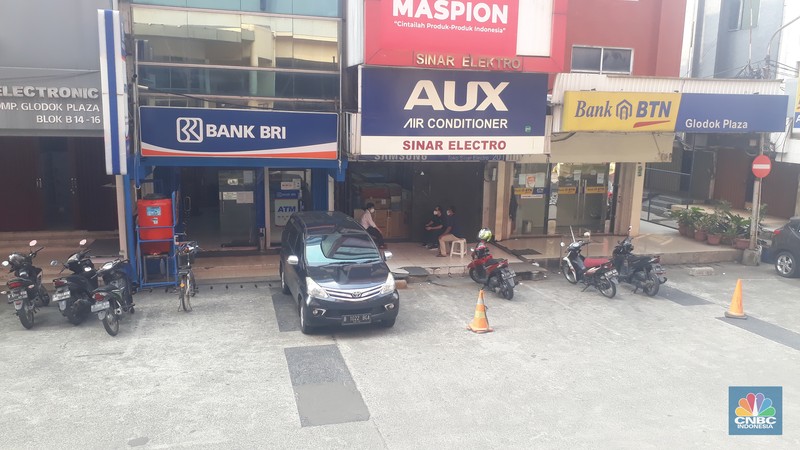 Glodok Plaza (CNBC Indonesia/Ferri Sandi)