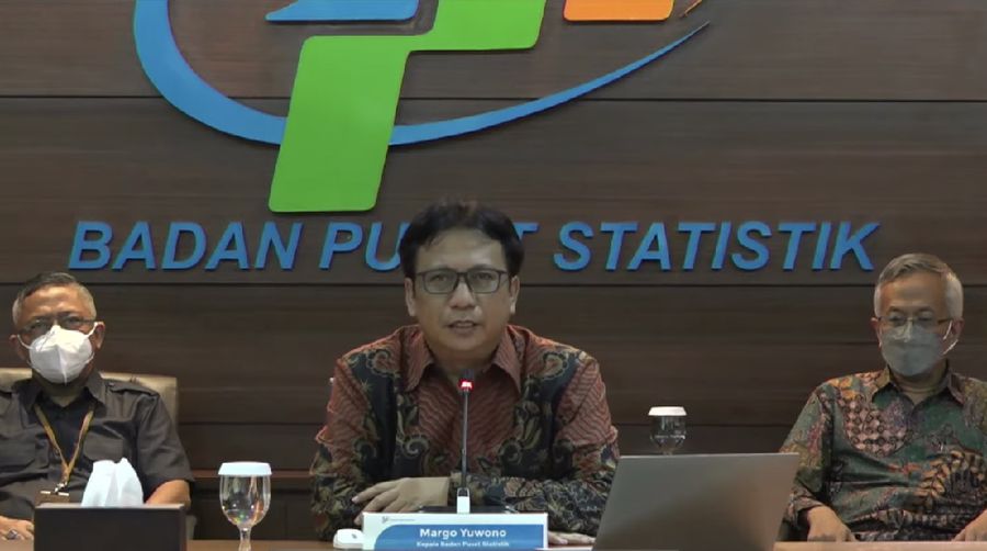 Kepala Badan Pusat Statistik (BPS)  Margo Yuwono  mengumumkan: (1) Perkembangan Indeks Harga Konsumen/Inflasi Juli 2021, (2) Perkembangan Indeks Harga Perdagangan Besar Juli 2021, (3) Perkembangan Nilai Tukar Petani dan Harga Produsen Gabah Juli 2021, dan (4) Perkembangan Pariwisata dan Transportasi Nasional Juni 2021. (Tangkapan Layar Youtube)