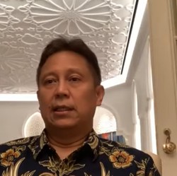 Menkes BGS Hapus Vaksinasi Berbayar, Saham KAEF-INAF Ambles!