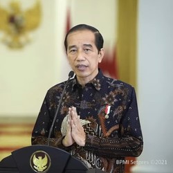 PPKM Diperpanjang, Jokowi Janji Penyaluran Bansos Dipercepat