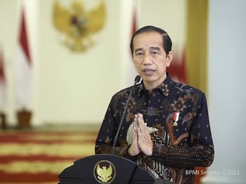 PPKM Diperpanjang, Jokowi Janji Penyaluran Bansos Dipercepat