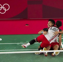 Peraih Emas Olimpiade Dapat Bonus Dari Jokowi Enggak Ya?