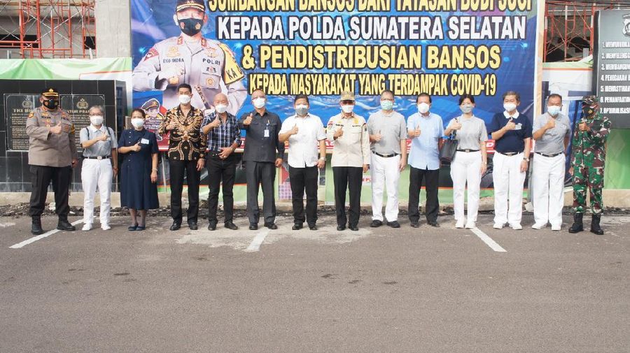 Donasi para pengusaha yang tergabung dalam gerakan Pengusaha Peduli NKRI (PPNKRI) bentuk bantuan pangan bagi masyarakat yang terdampak pandemi Covid-19, menjangkau Sumatera Selatan. (Ist PPNKRI)