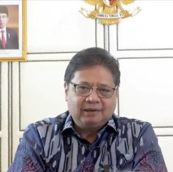 Serapan Rendah, Airlangga Desak Pemda Genjot Anggaran!