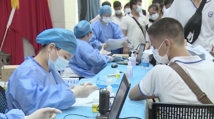 Potret China saat Diserang Varian Delta Covid-19 (Tangkapan layar AP Video) Potret China saat Diserang Varian Delta Covid-19 (Tangkapan layar AP Video)