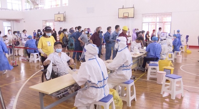 Potret China saat Diserang Varian Delta Covid-19 (Tangkapan layar AP Video)