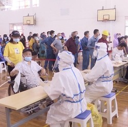 Ahli Virus Lab Wuhan Beberkan Alasan Covid-19 Terus Bermutasi