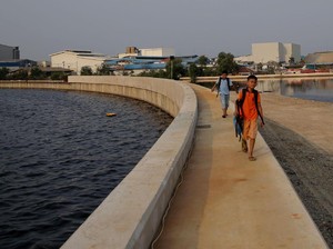 Pemerintah Siapkan Aturan buat Proyek Tanggul Laut Raksasa