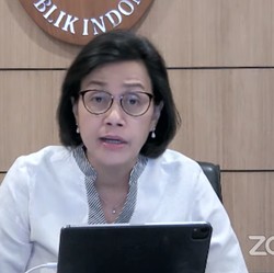 Sri Mulyani: Pinjol Bikin Orang RI Menderita