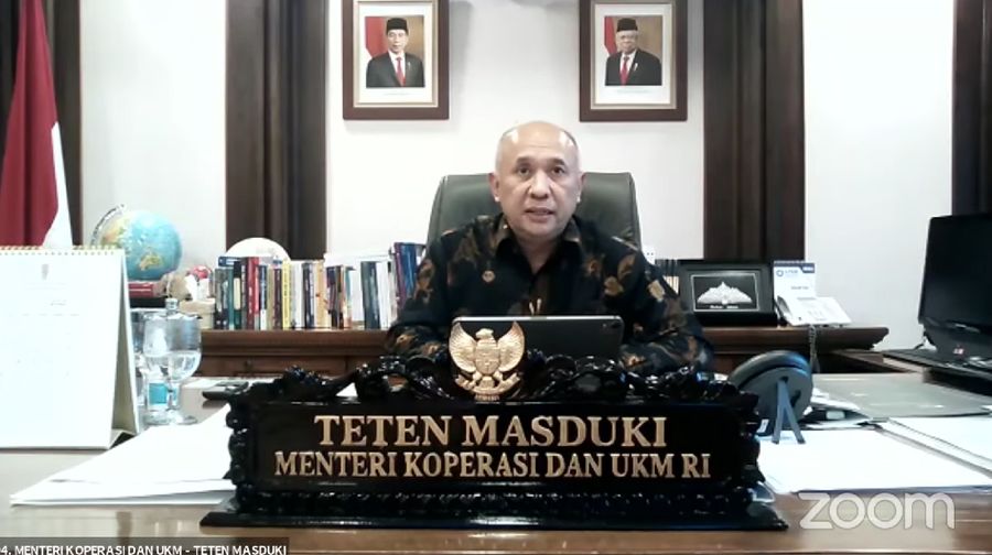 Menteri Koperasi dan Usaha Kecil dan Menengah (UKM) Teten Masduki dalam Konferensi Pers Pertumbuhan Ekonomi Indonesia Triwulan II-2021. (Tangkapan Layar Youtube PerekonomianRI)