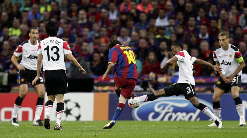 In this combination of six pictures FC Barcelona forward Lionel Messi is seen dashing from his own half past Getafe players before rounding goalkeeper Luis Garcia and scoring from a narrow angle in the 29th minute at the Camp Nou stadium in Barcelona, Spain, Wednesday, April 18, 2007. Messi has drawn further comparisons with Diego Maradona by scoring a near replica of one of the former Argentina captain's most famous goals. Messi emulated Maradona's winner against England in the 1986 World Cup quarterfinals in scoring Barcelona's second goal in a 5-2 win over Getafe in the Copa del Rey semifinals. (AP Photos/Manu Fernandez)