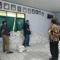 Ini Penjelasan BULOG soal Beras Bantuan PPKM di Pandeglang
