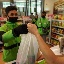 Deal! Gojek Borong Saham MPPA Pengelola Hypermart Rp 355 M