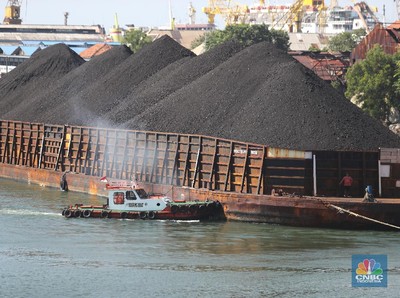 Dunia Memburu Batu Bara di Tengah Krisis Energi, Harga Tembus Rekor