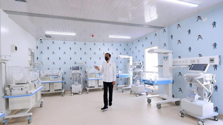 Presiden Republik Indonesia, Joko Widodo hari ini meresmikan Rumah Sakit (RS) Modular Pertamina di Tanjung Duren, Jakarta Barat, yang dibangun Pertamina atas inisiasi Kementerian Badan Usaha Milik Negara (BUMN).