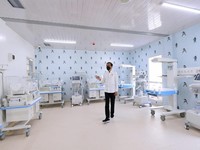 Jokowi Resmikan Rumah Sakit Modular Pertamina Tanjung Duren