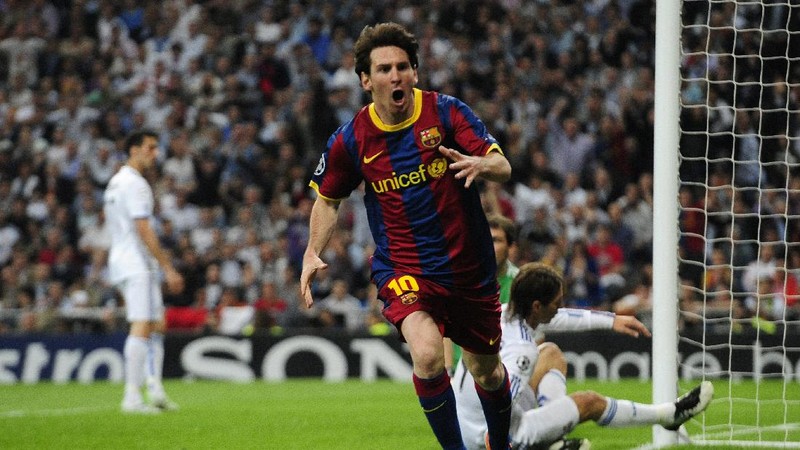 In this combination of six pictures FC Barcelona forward Lionel Messi is seen dashing from his own half past Getafe players before rounding goalkeeper Luis Garcia and scoring from a narrow angle in the 29th minute at the Camp Nou stadium in Barcelona, Spain, Wednesday, April 18, 2007. Messi has drawn further comparisons with Diego Maradona by scoring a near replica of one of the former Argentina captain's most famous goals. Messi emulated Maradona's winner against England in the 1986 World Cup quarterfinals in scoring Barcelona's second goal in a 5-2 win over Getafe in the Copa del Rey semifinals. (AP Photos/Manu Fernandez)